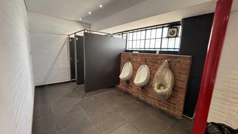 To Let commercial Property for Rent in Woodstock Western Cape